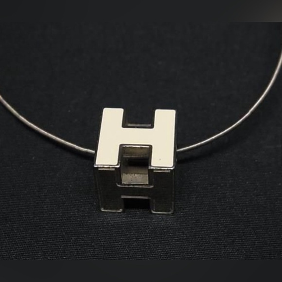 SOLD Hermes Cage d'Ache H Cube Necklace Pendant Choker - Picture 2 of 4